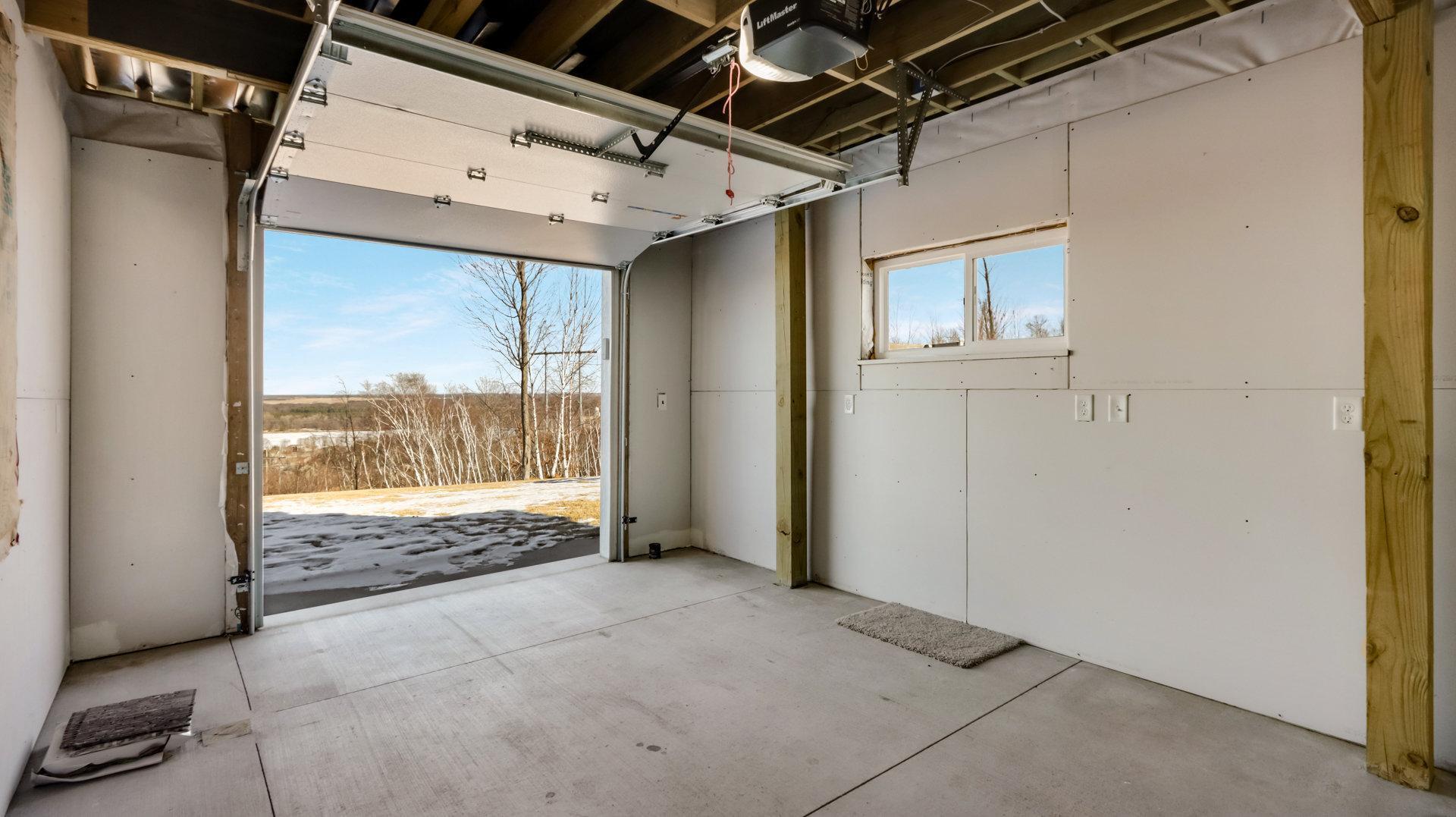 3982 Highview Drive, Eau Claire, Wisconsin image 34