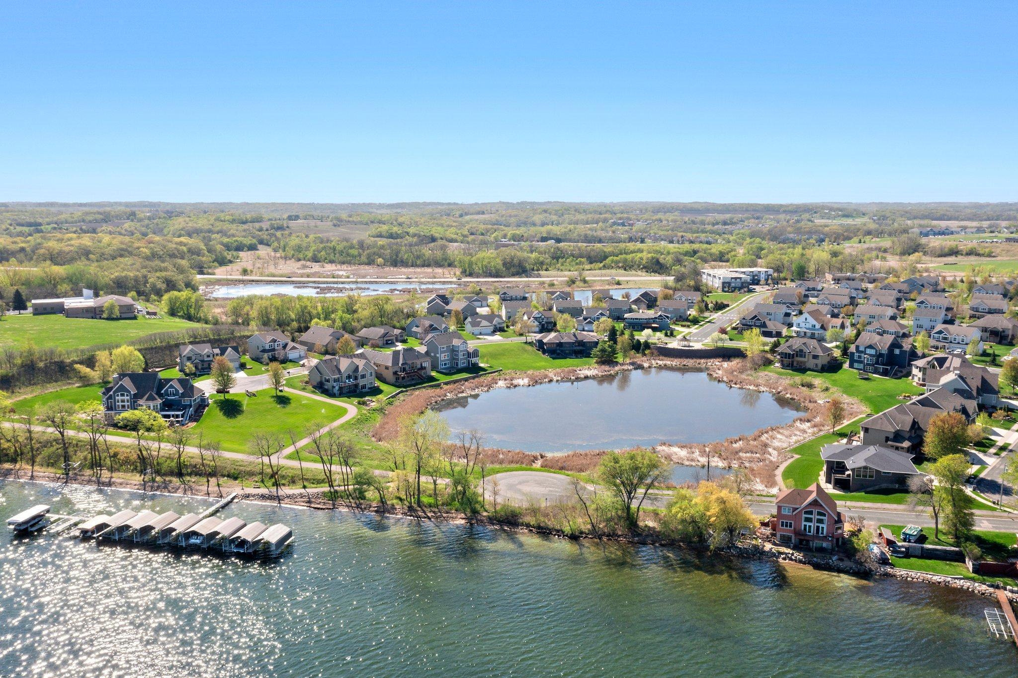 834 Beach Road, Waconia, Minnesota image 9