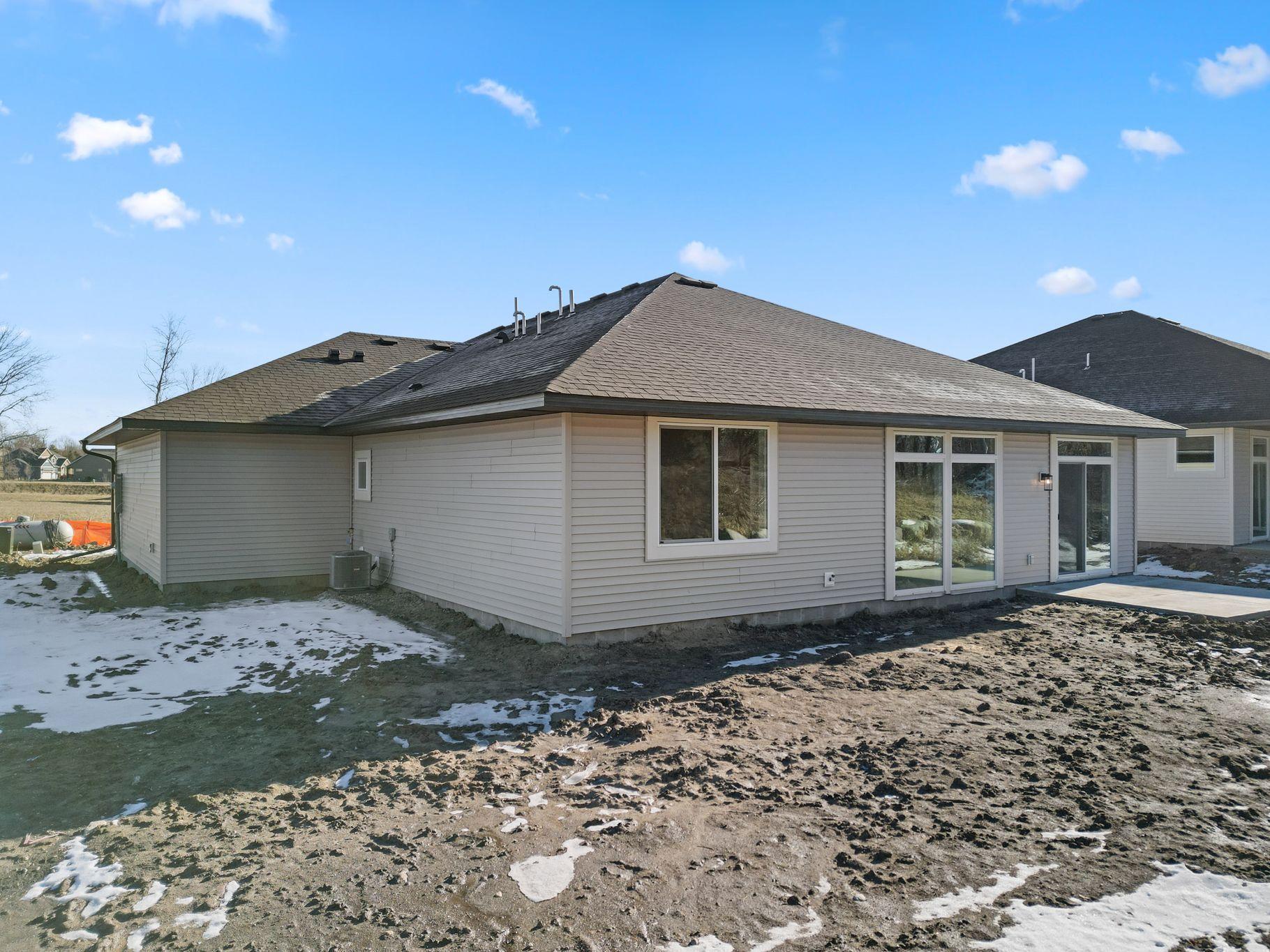 1957 Woods Point, Waconia, Minnesota image 4