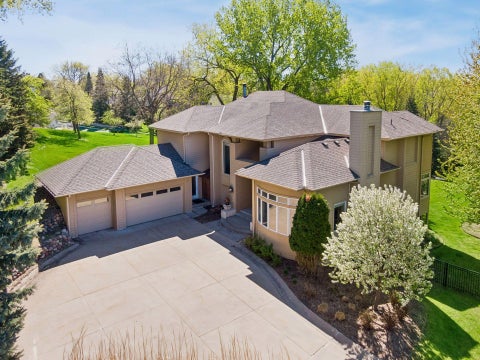 Homes For Sale - 6301 Rowland Road<br/> Eden Prairie, MN 55344