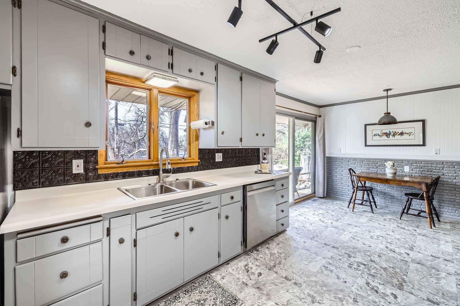 676 Roma Avenue, Saint Paul, Minnesota image 16