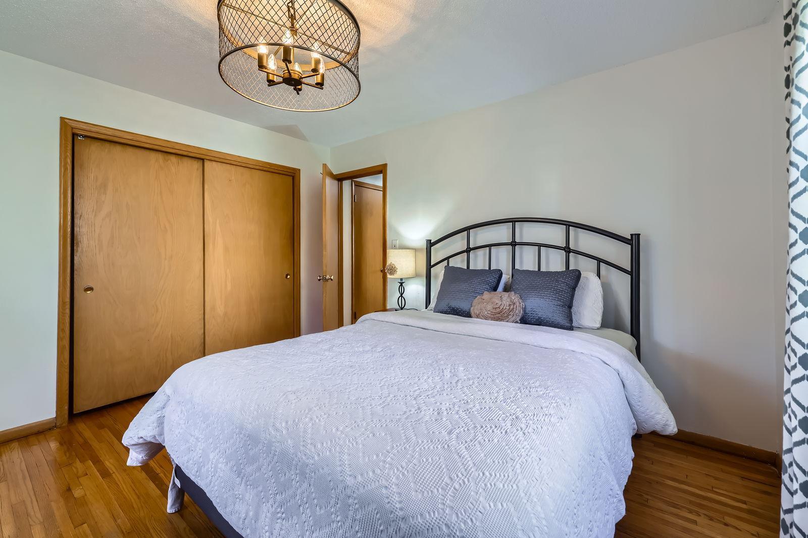 676 Roma Avenue, Saint Paul, Minnesota image 26