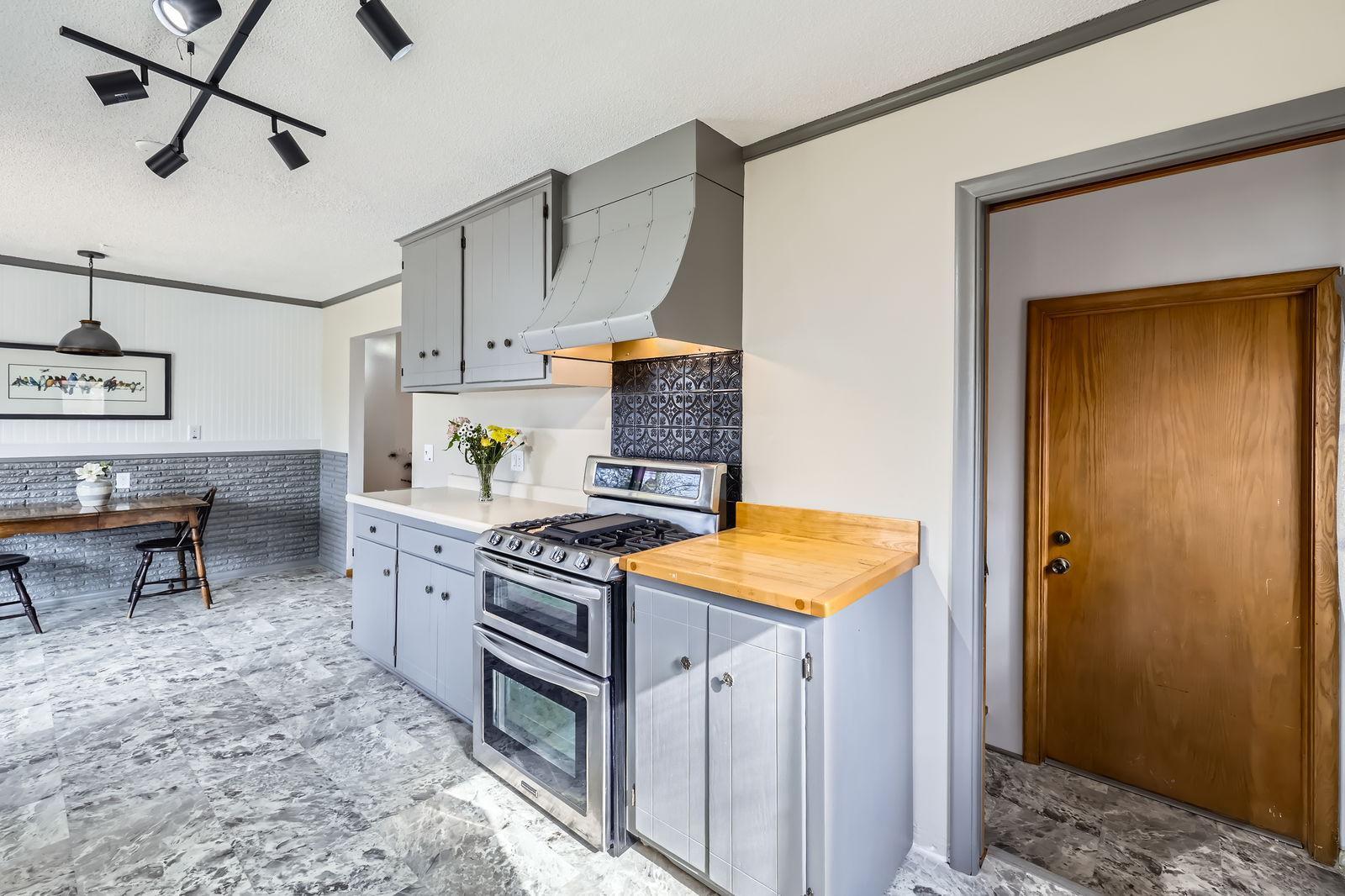 676 Roma Avenue, Saint Paul, Minnesota image 17