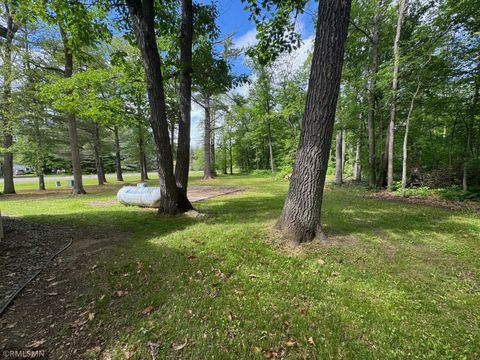 Homes For Sale - 48566 Lake Avenue<br/> Mcgregor, MN 55760