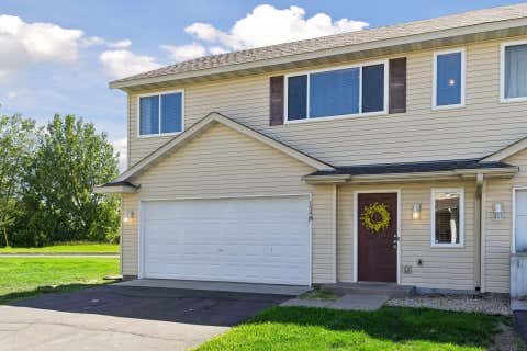 Townhouse For Sale - 1348 Willow Trail<br/> Farmington, MN 55024