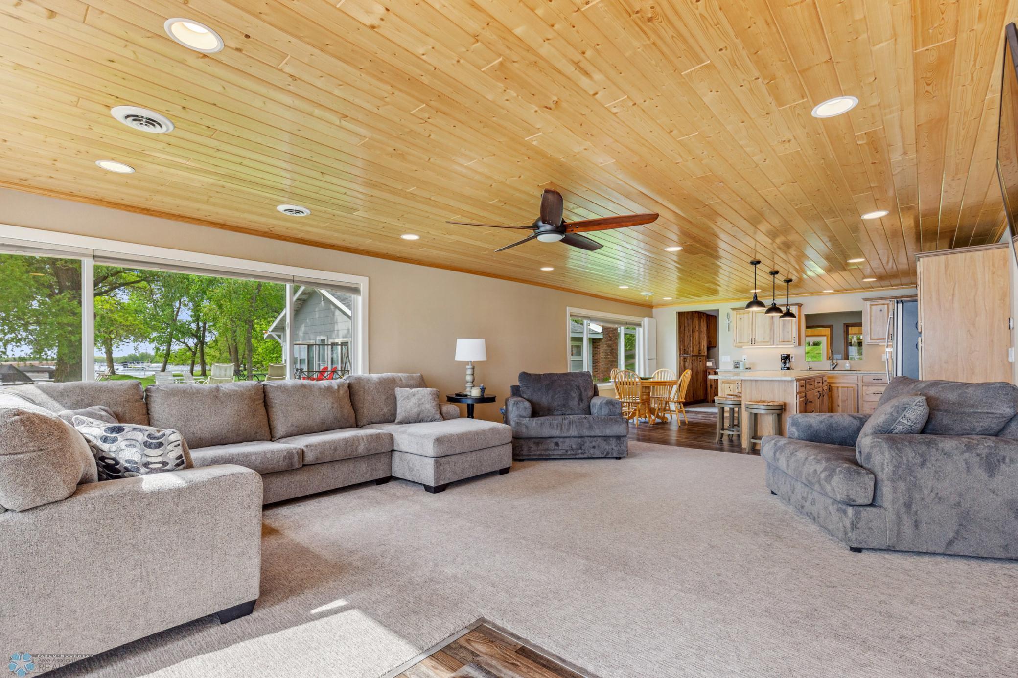 12243 Fern Beach Drive, Detroit Lakes, Minnesota image 37