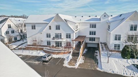 Condo For Sale - 2150 Old School Road<br/> Mound, MN 55364