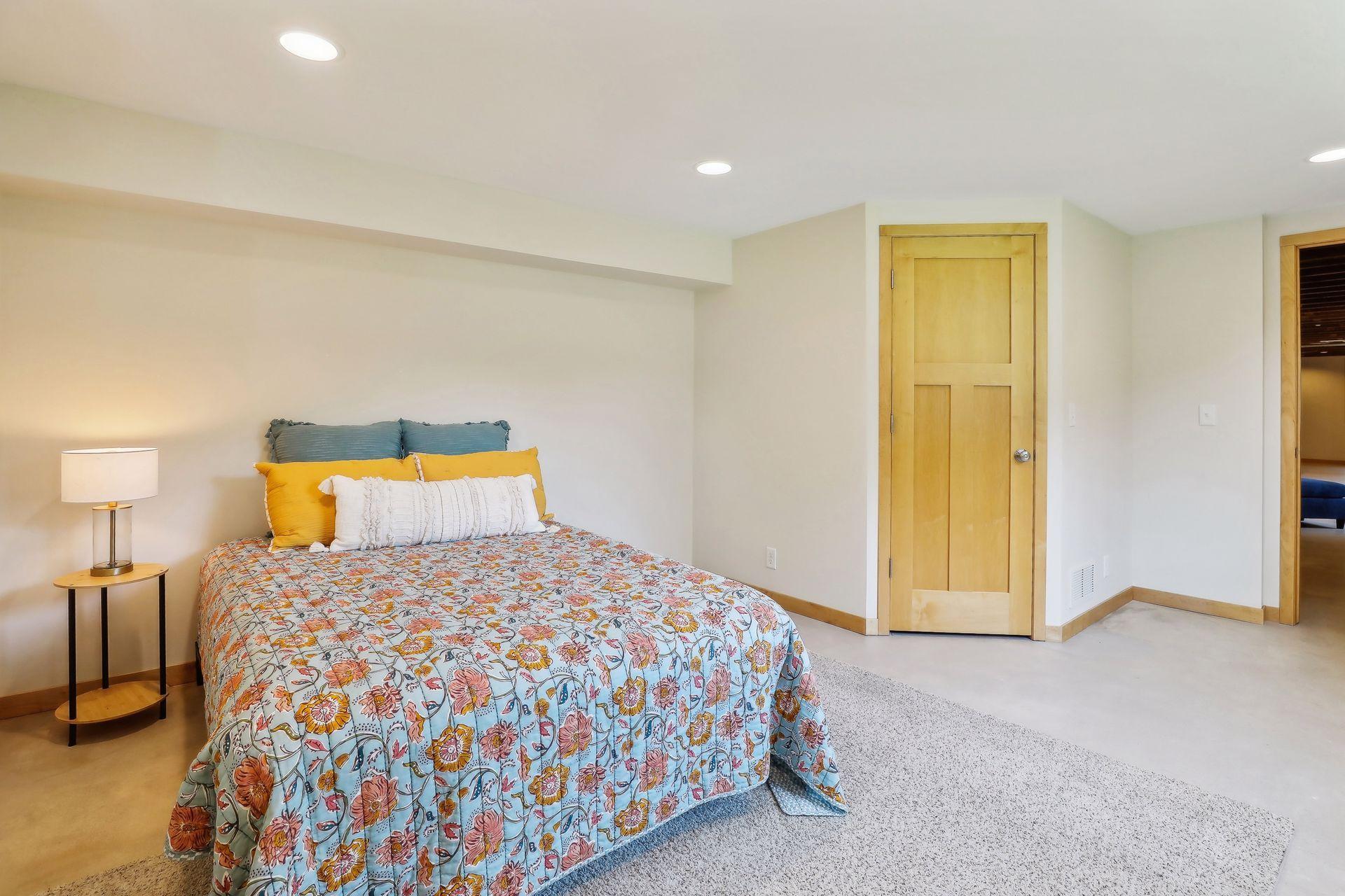 5809 Bellham Avenue, Minnetonka, Minnesota image 38