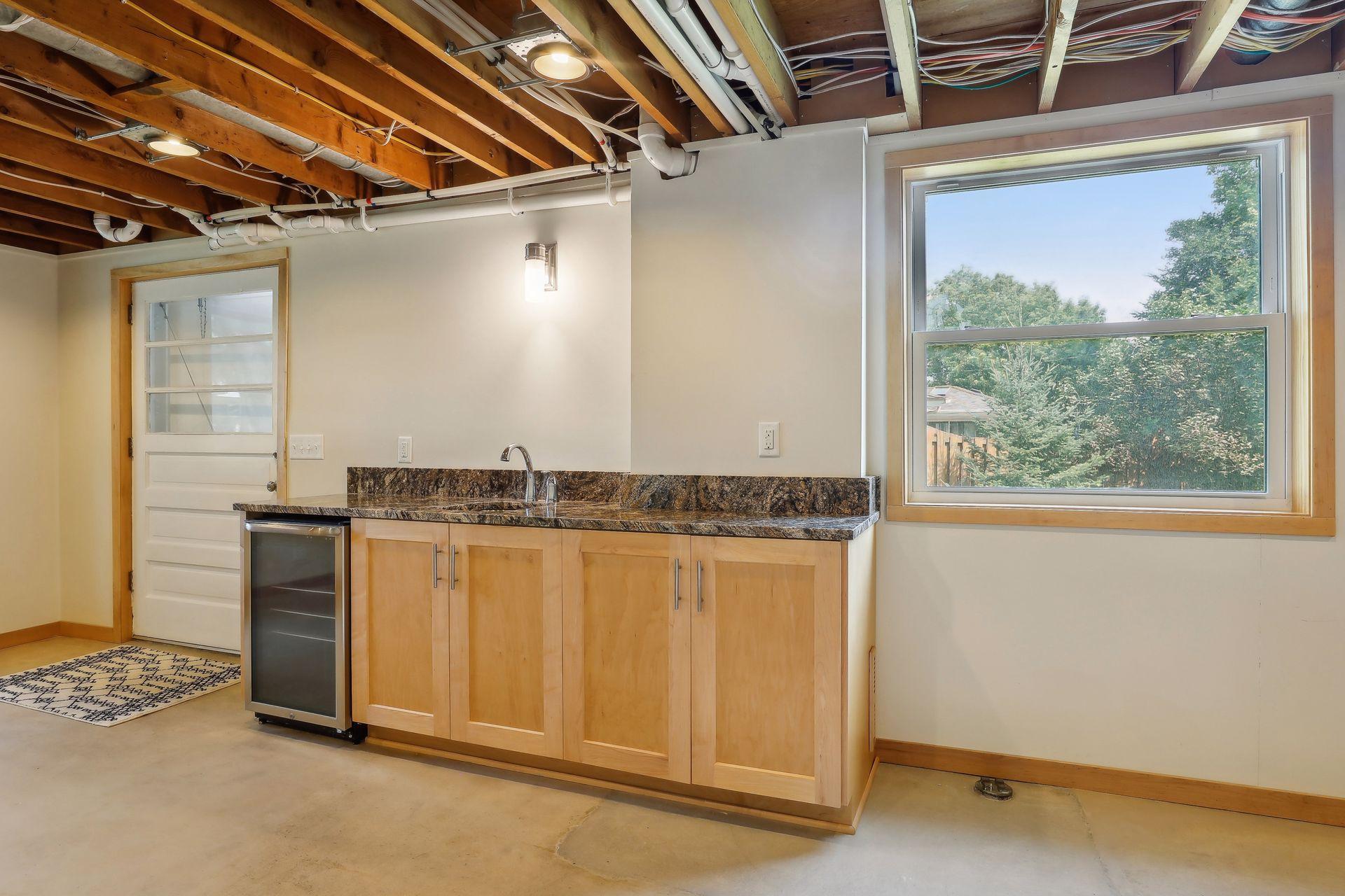 5809 Bellham Avenue, Minnetonka, Minnesota image 28