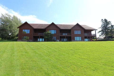 Townhouse For Sale - 2729 Lake Shore Drive<br/> Ashland, WI 54806