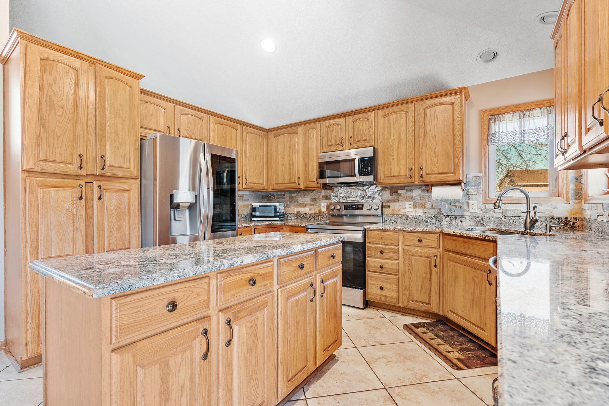 23648 Juniper Court, Rogers, Minnesota image 16