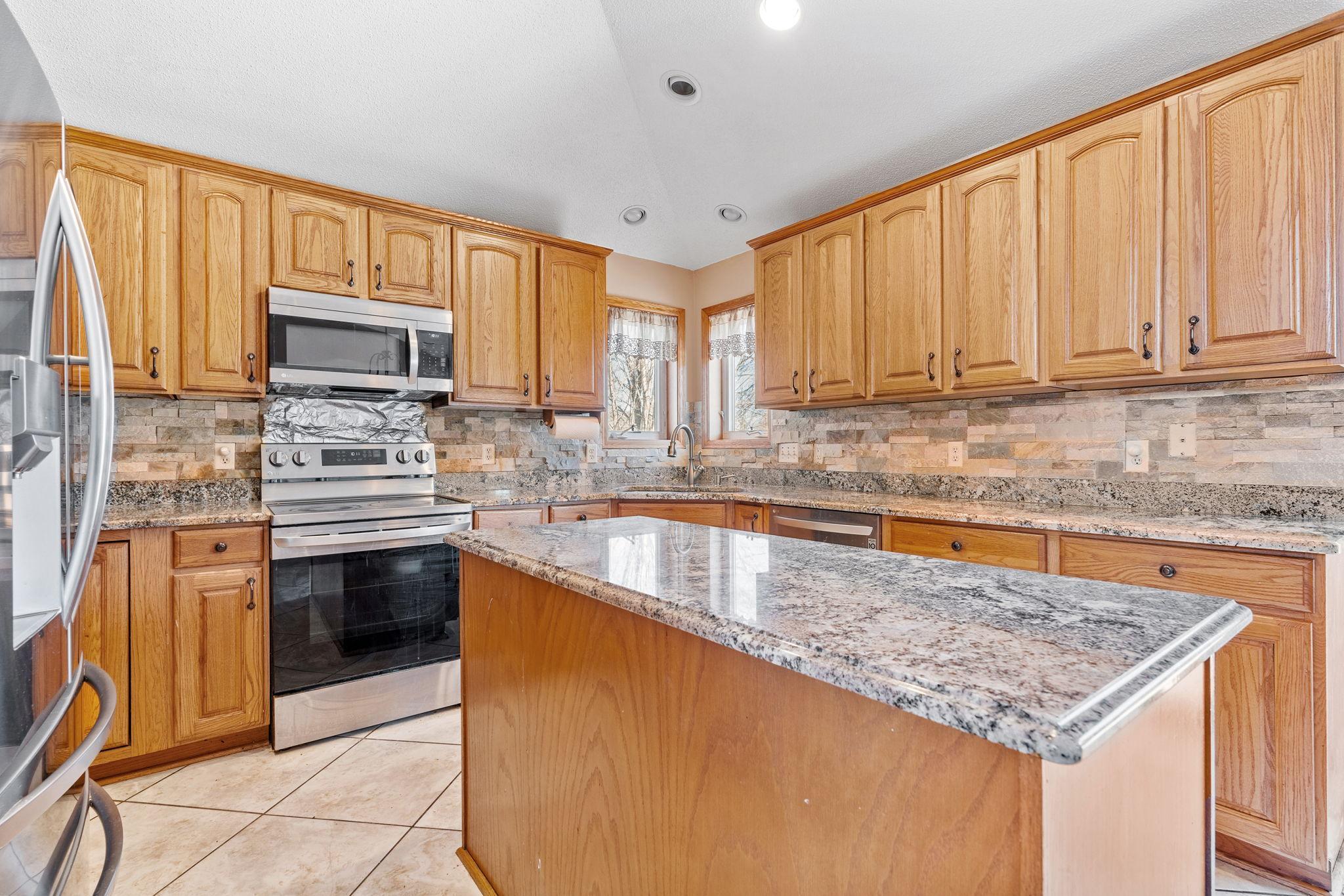 23648 Juniper Court, Rogers, Minnesota image 15