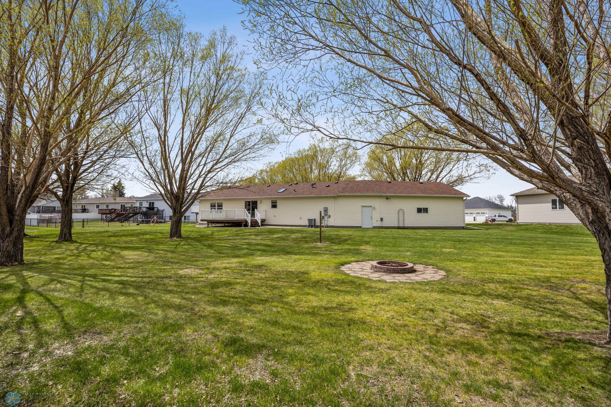 531 10th Avenue, Casselton, North Dakota image 21