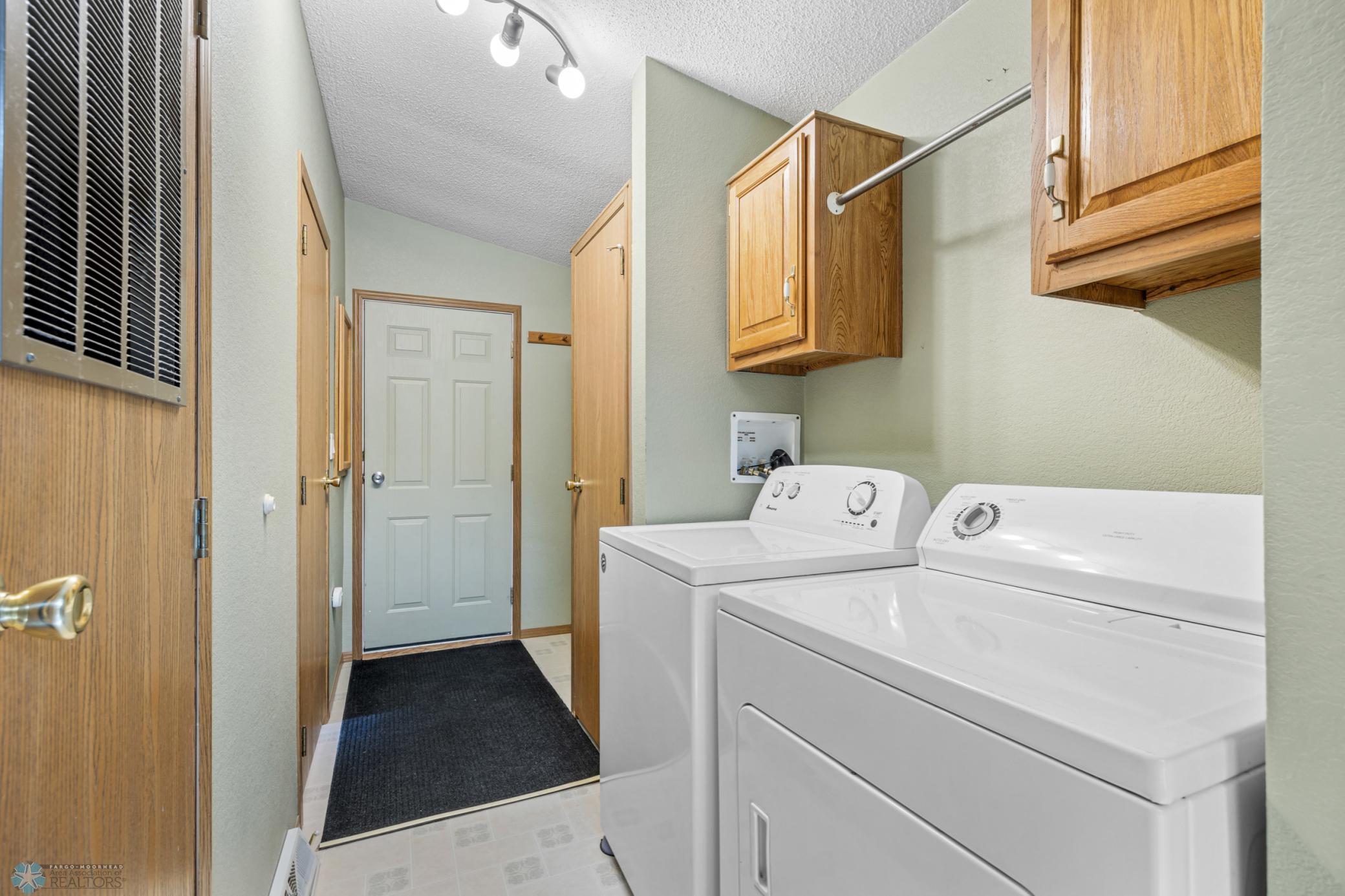531 10th Avenue, Casselton, North Dakota image 16