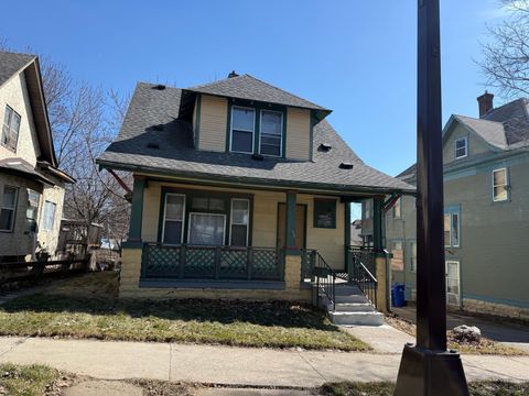 Homes For Sale - 1038 Edgerton Street<br/> Saint Paul, MN 55101