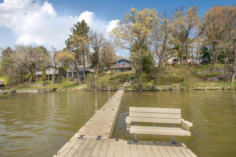 Homes For Sale - 11745 42nd Street<br/> Clear Lake, MN 55319