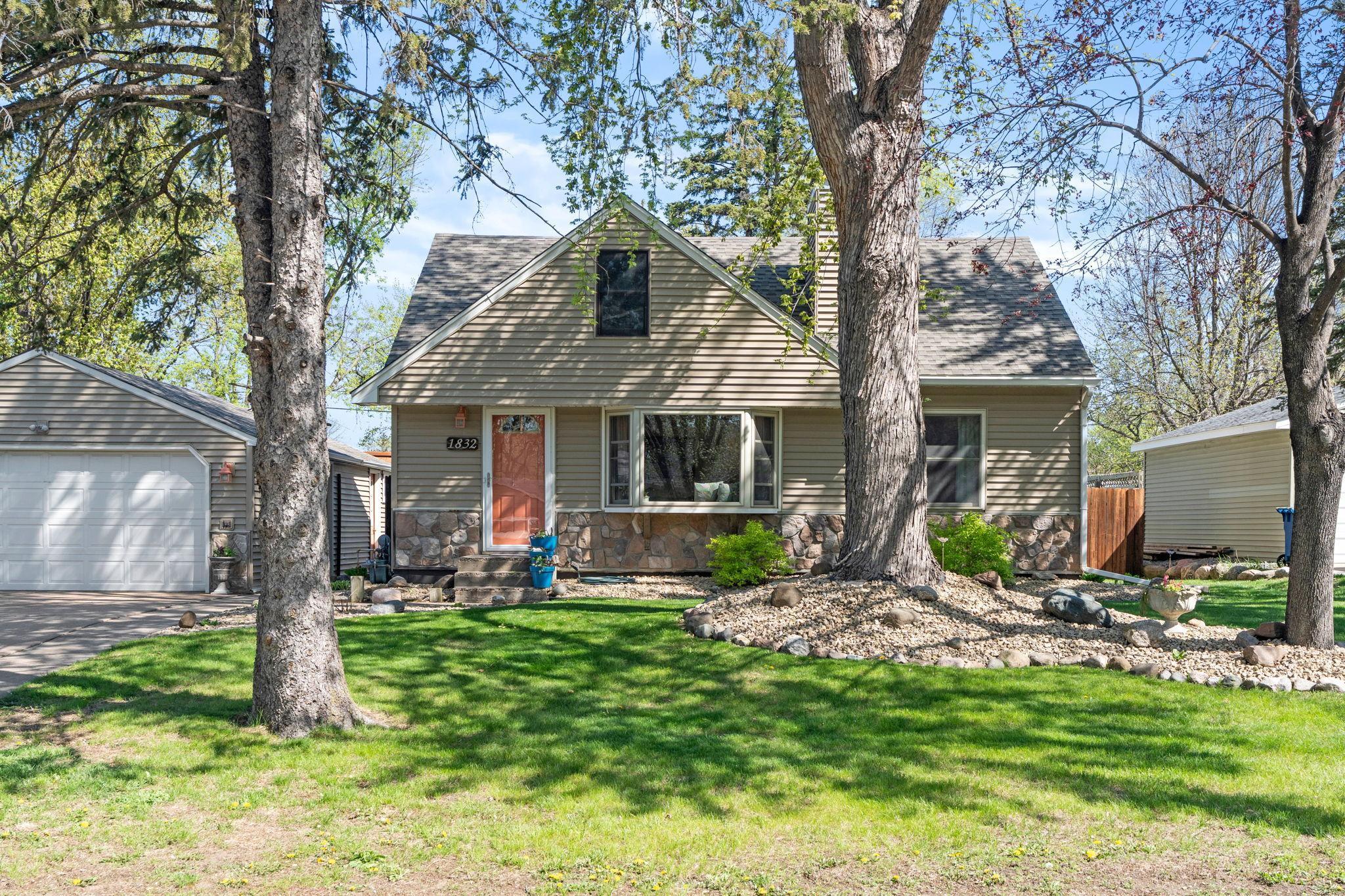 1832 Cedar Drive, Saint Paul, Minnesota image 1