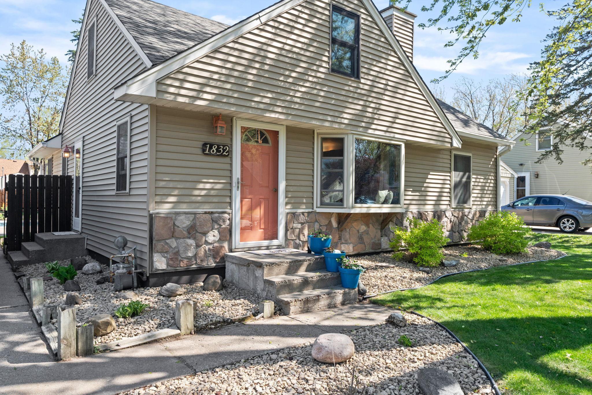 1832 Cedar Drive, Saint Paul, Minnesota image 5