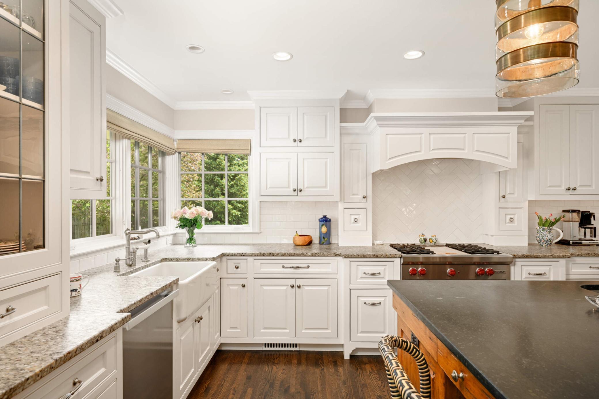 4606 Lakeview Drive, Minneapolis, Minnesota image 33