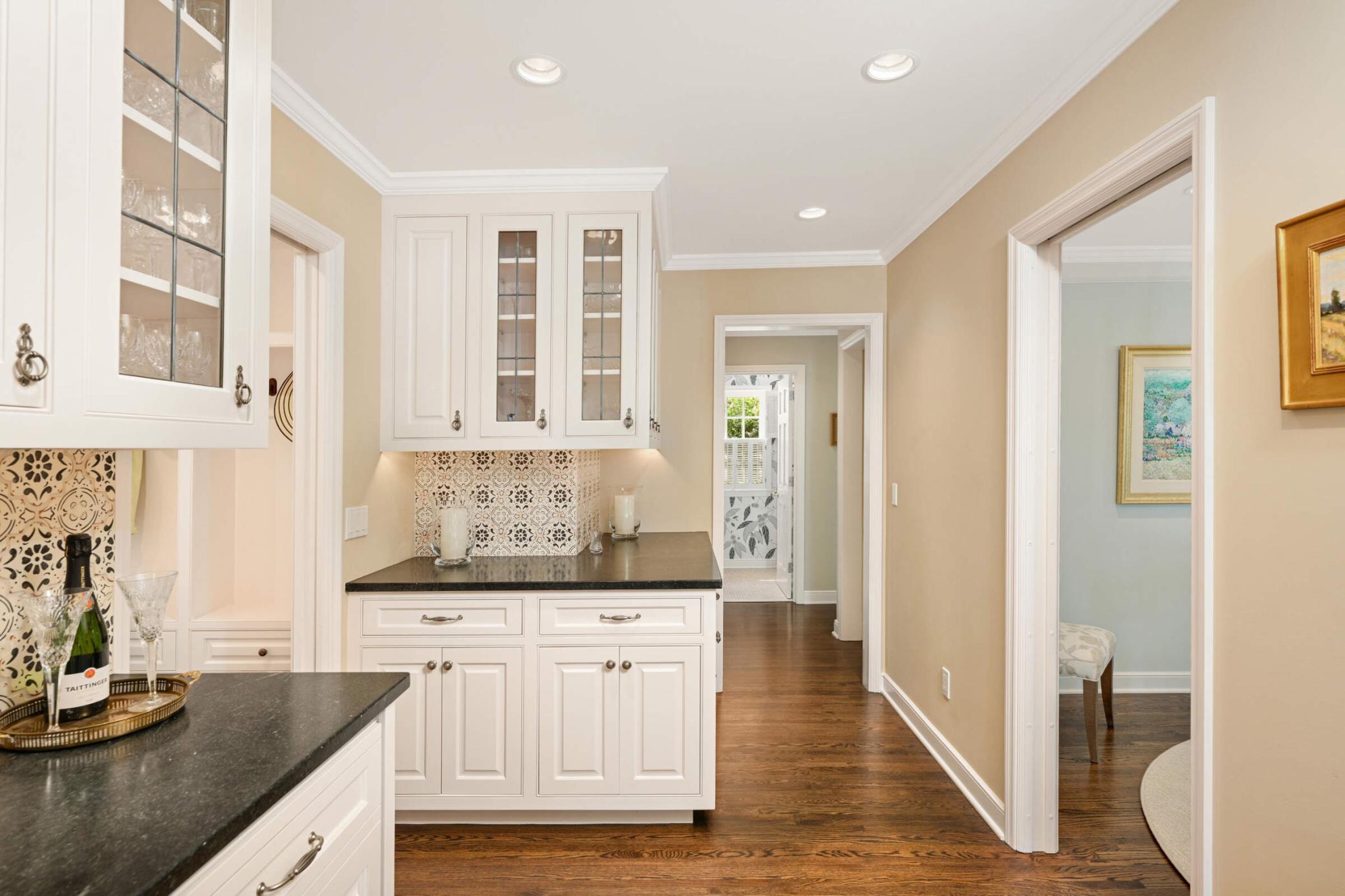 4606 Lakeview Drive, Minneapolis, Minnesota image 36