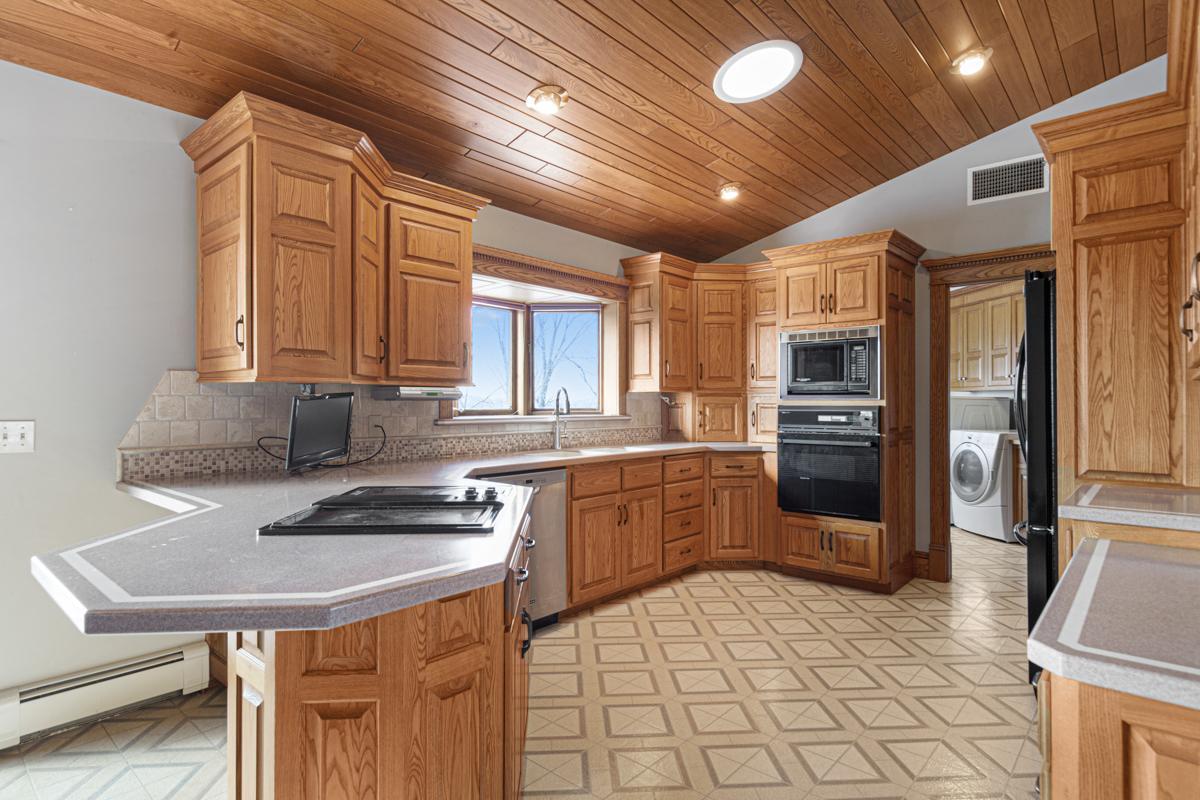 13701 Bagley Avenue, Faribault, Minnesota image 36
