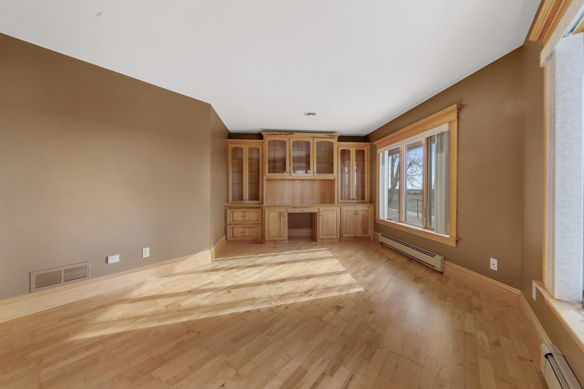 13701 Bagley Avenue, Faribault, Minnesota image 38