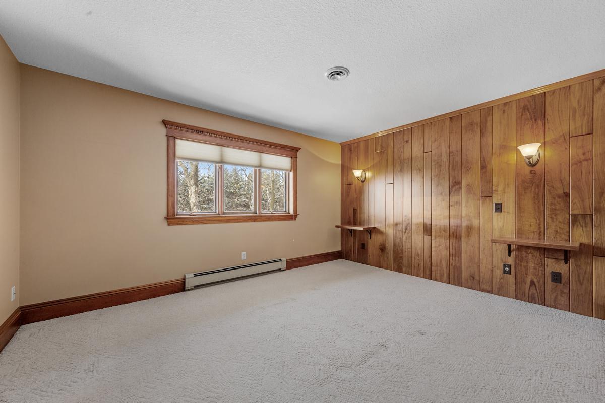13701 Bagley Avenue, Faribault, Minnesota image 49