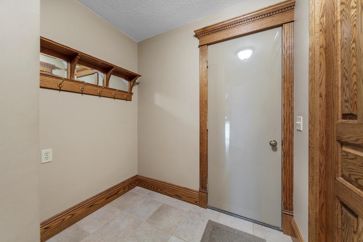 13701 Bagley Avenue, Faribault, Minnesota image 39