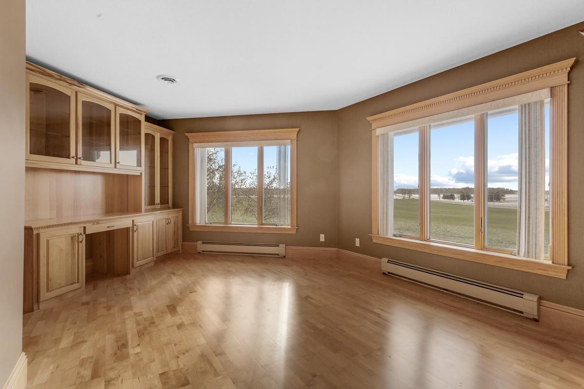 13701 Bagley Avenue, Faribault, Minnesota image 37