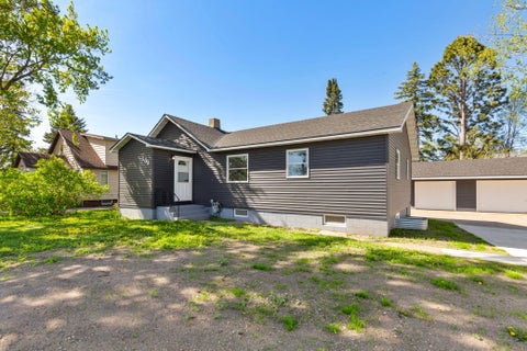 Homes For Sale - 508 20th Street<br/> Rice County, Faribault, MN 55021
