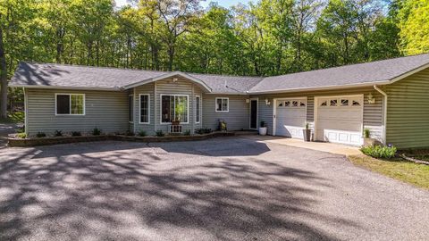 Homes For Sale - 16051 Leisure Drive<br/> Detroit Lakes, MN 56501