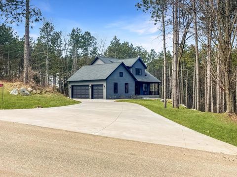 Homes For Sale - N8723 1207th Street<br/> River Falls, WI 54022