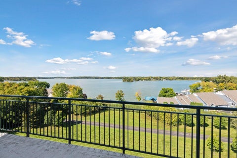 Condo For Sale - 4100 Spring Street<br/> Hennepin County, Spring Park, MN 55384