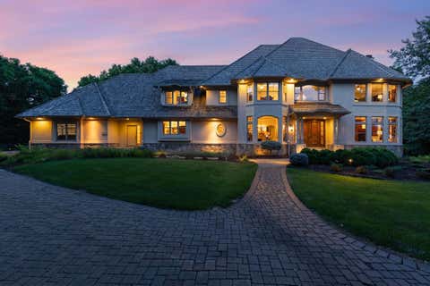Homes For Sale - 9991 Dell Road<br/> Eden Prairie, MN 55347