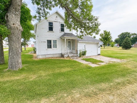 Homes For Sale - 60 Garfield Avenue<br/> Traill County, Clifford, ND 58016