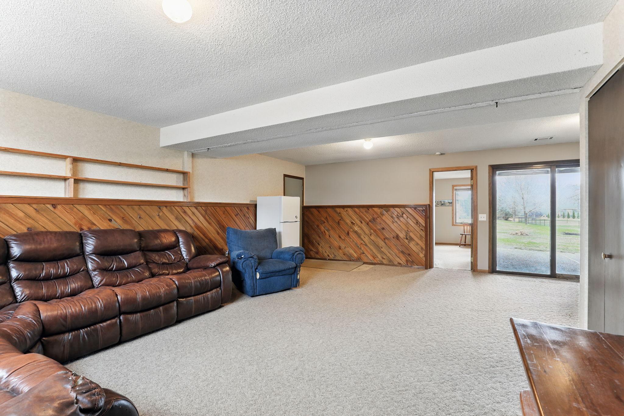 1507 19th Avenue, Faribault, Minnesota image 25