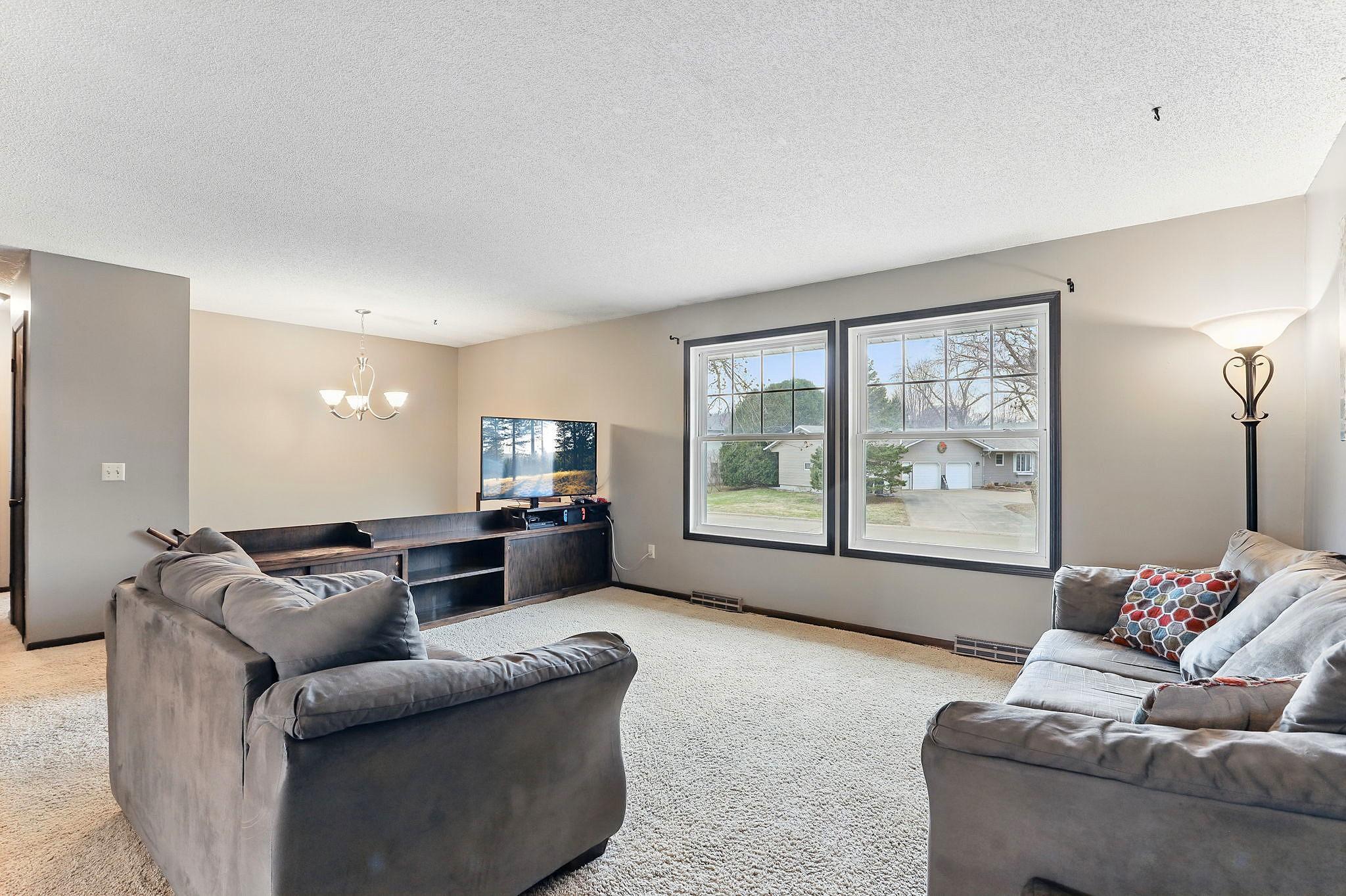 1507 19th Avenue, Faribault, Minnesota image 6