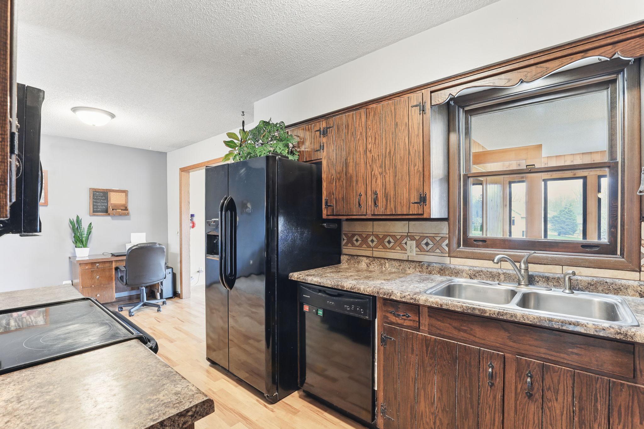 1507 19th Avenue, Faribault, Minnesota image 10