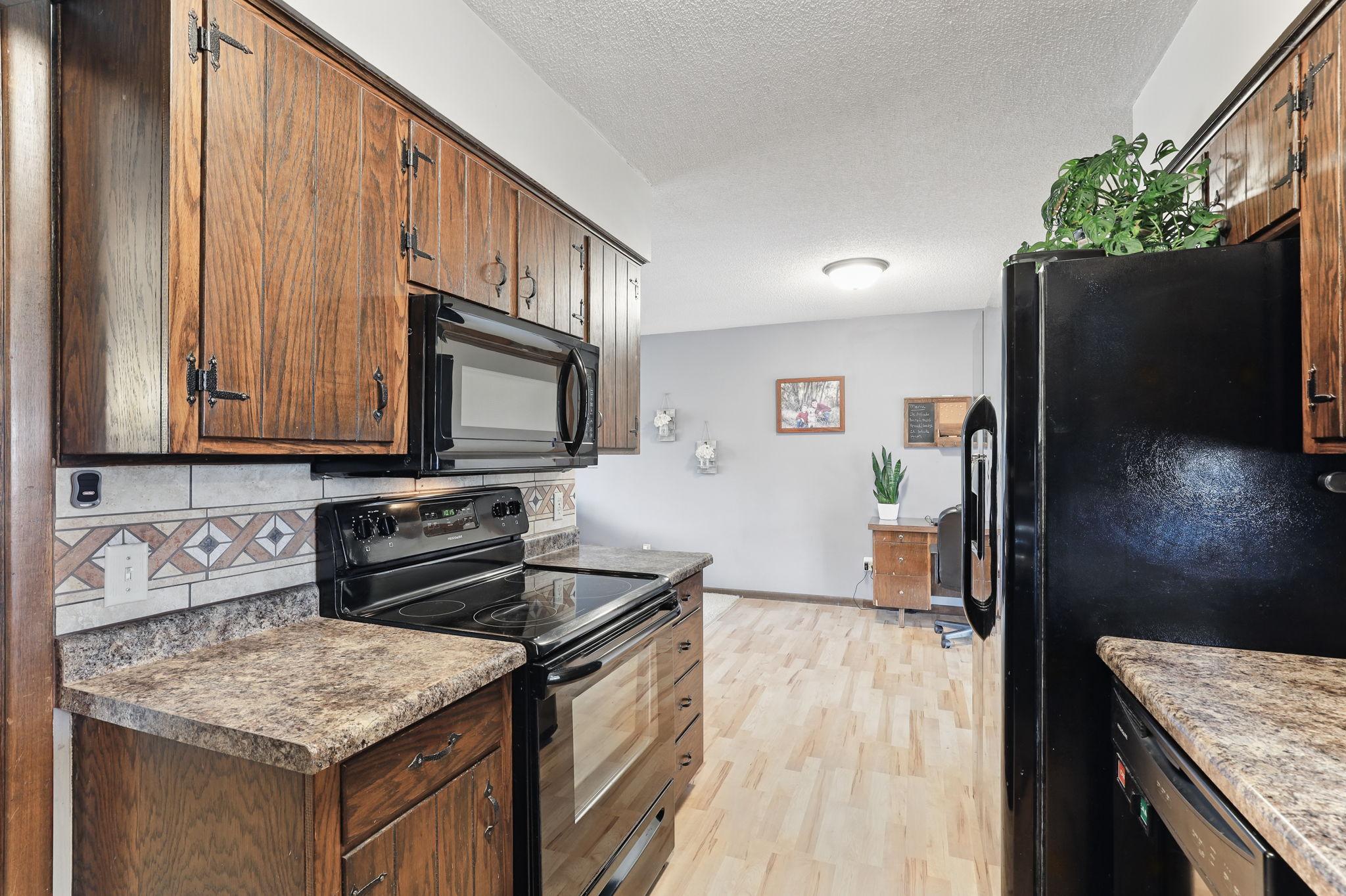 1507 19th Avenue, Faribault, Minnesota image 12