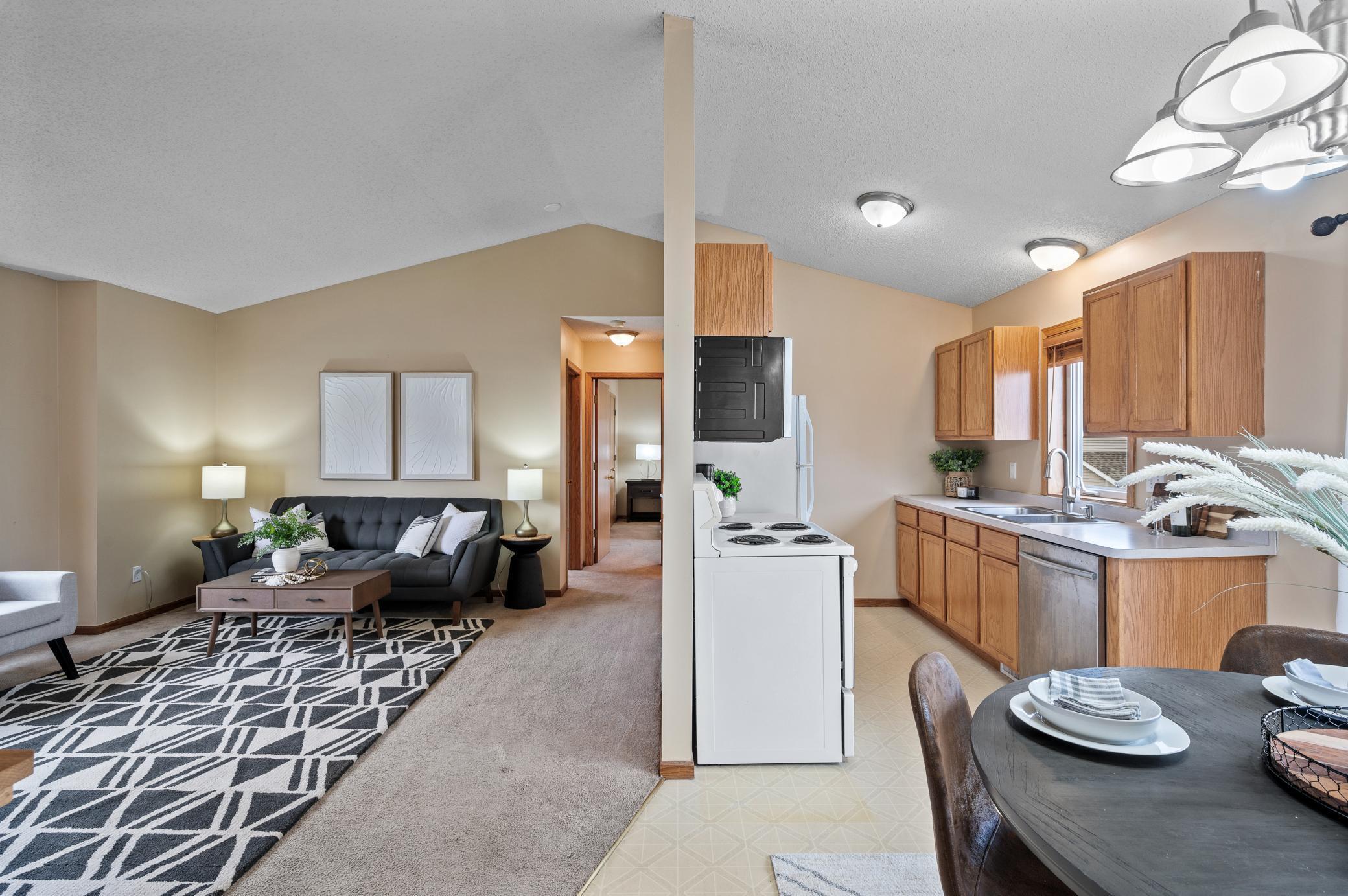 2011 Downing Avenue, Shakopee, Minnesota image 10