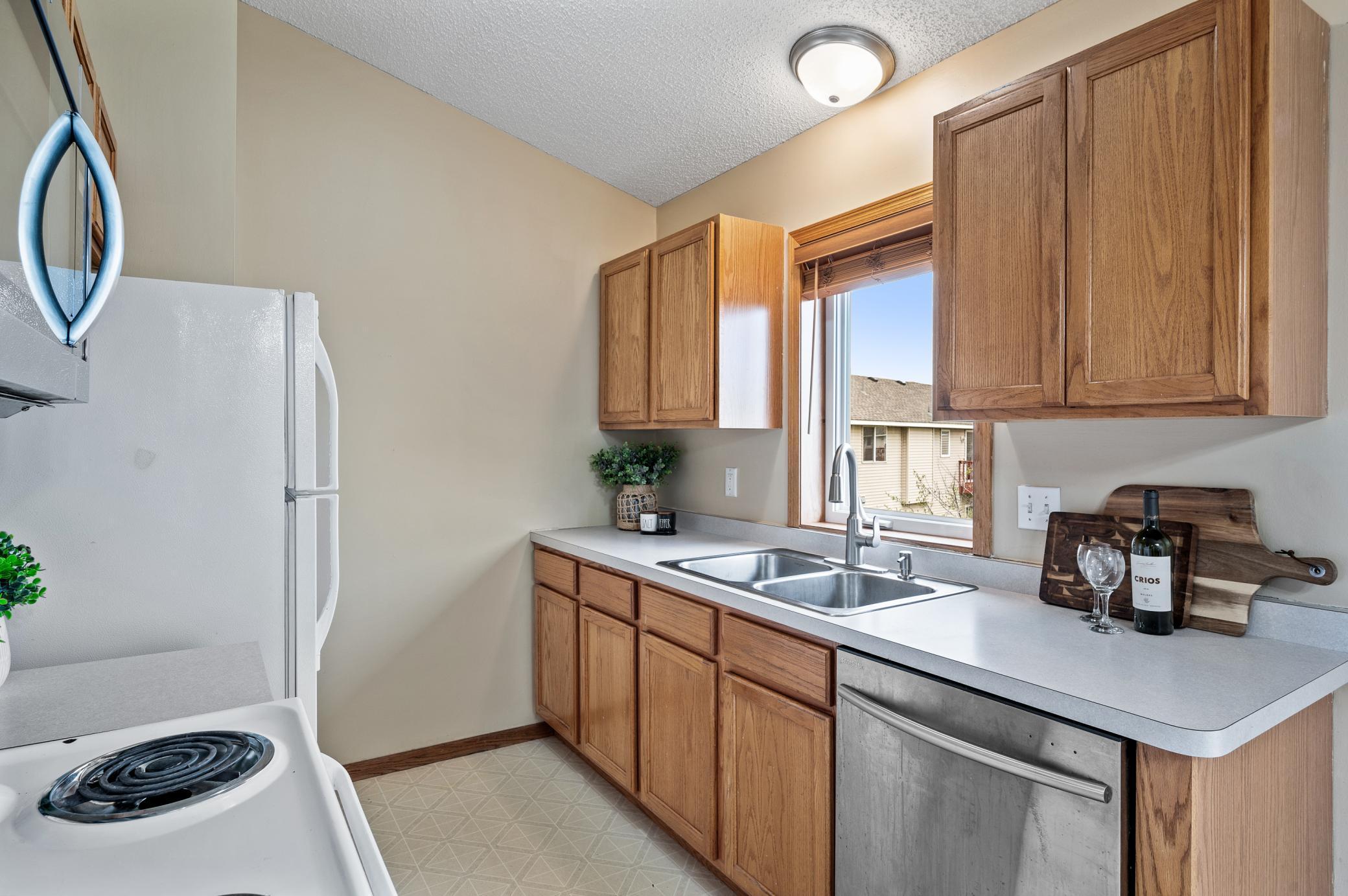 2011 Downing Avenue, Shakopee, Minnesota image 9
