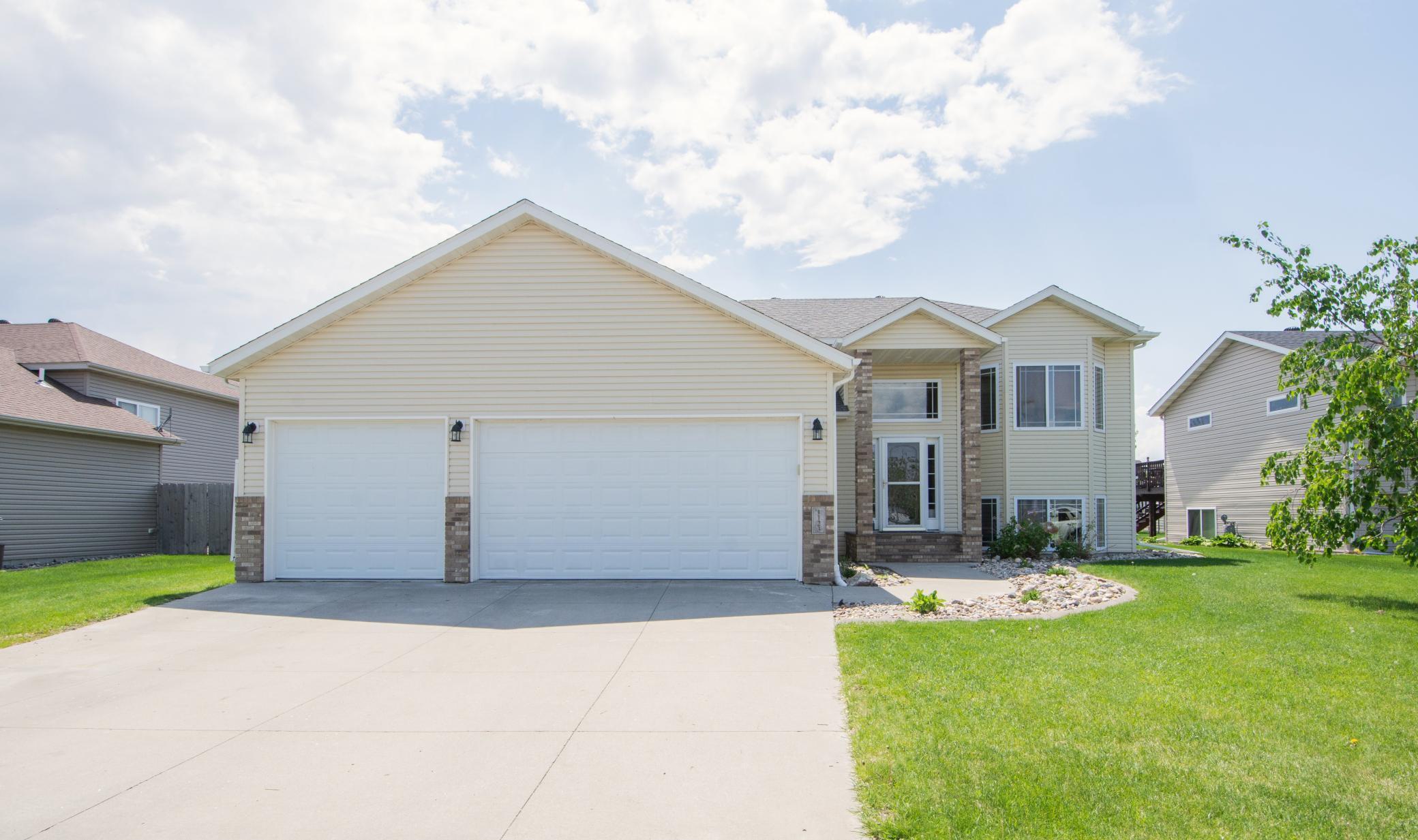 1123 38th Avenue, Moorhead, Minnesota image 2