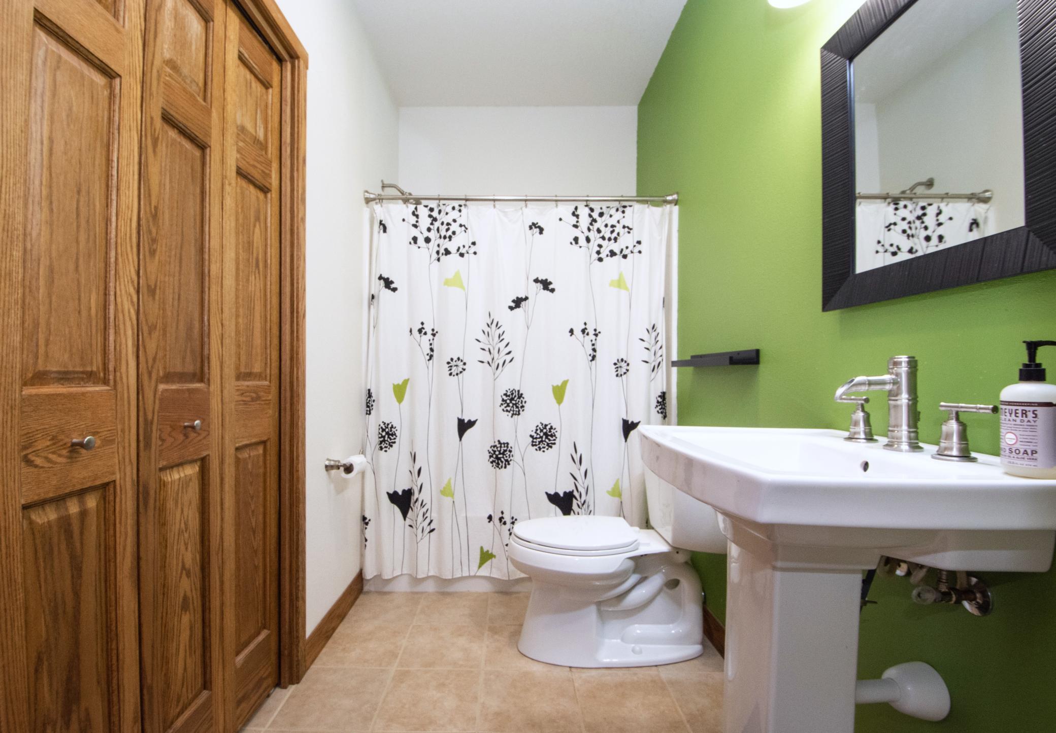 1123 38th Avenue, Moorhead, Minnesota image 33