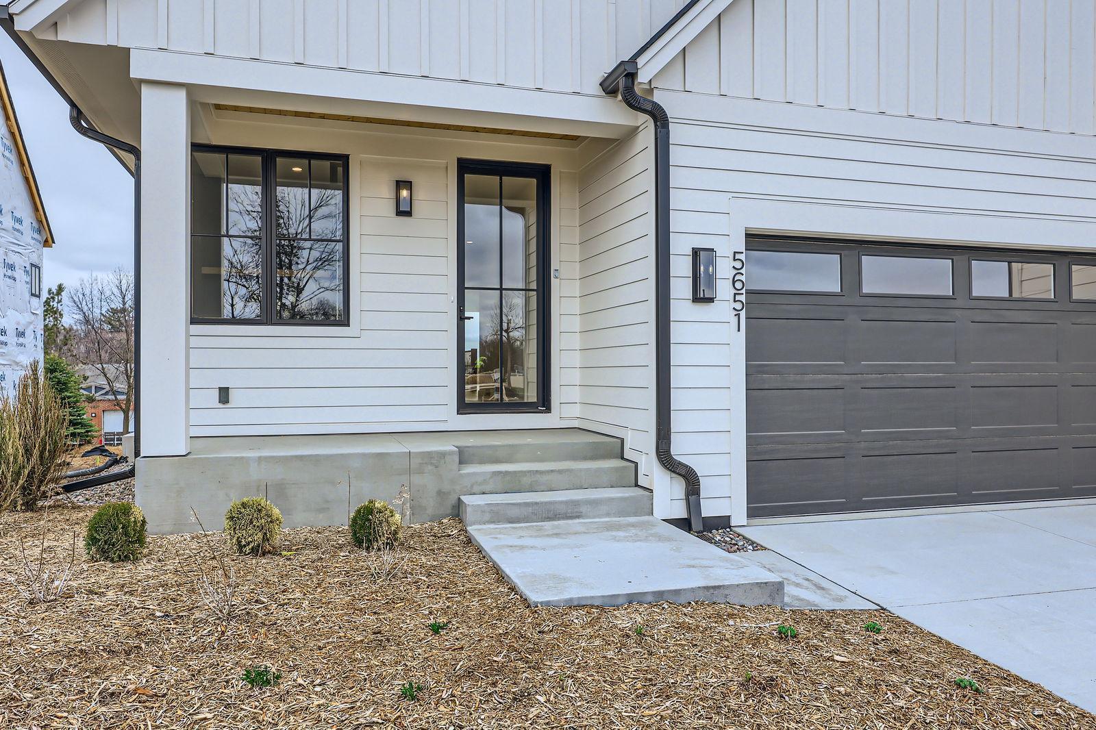 5651 Buffington Lane, Excelsior, Minnesota image 2