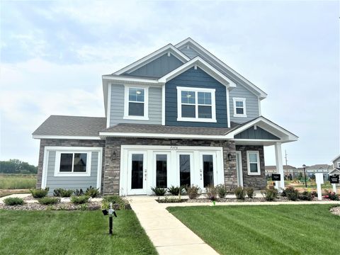 Homes For Sale - 7376 183rd Street<br/> Lakeville, MN 55044