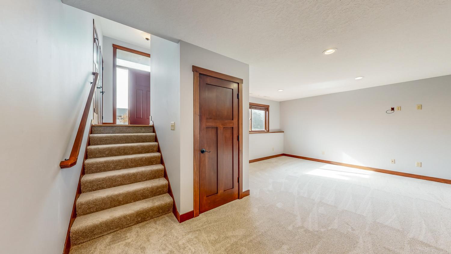 2329 Starburst Drive, Rochester, Minnesota image 29