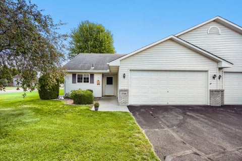 Townhouse For Sale - 3798 Shannon Drive<br/> Hastings, MN 55033