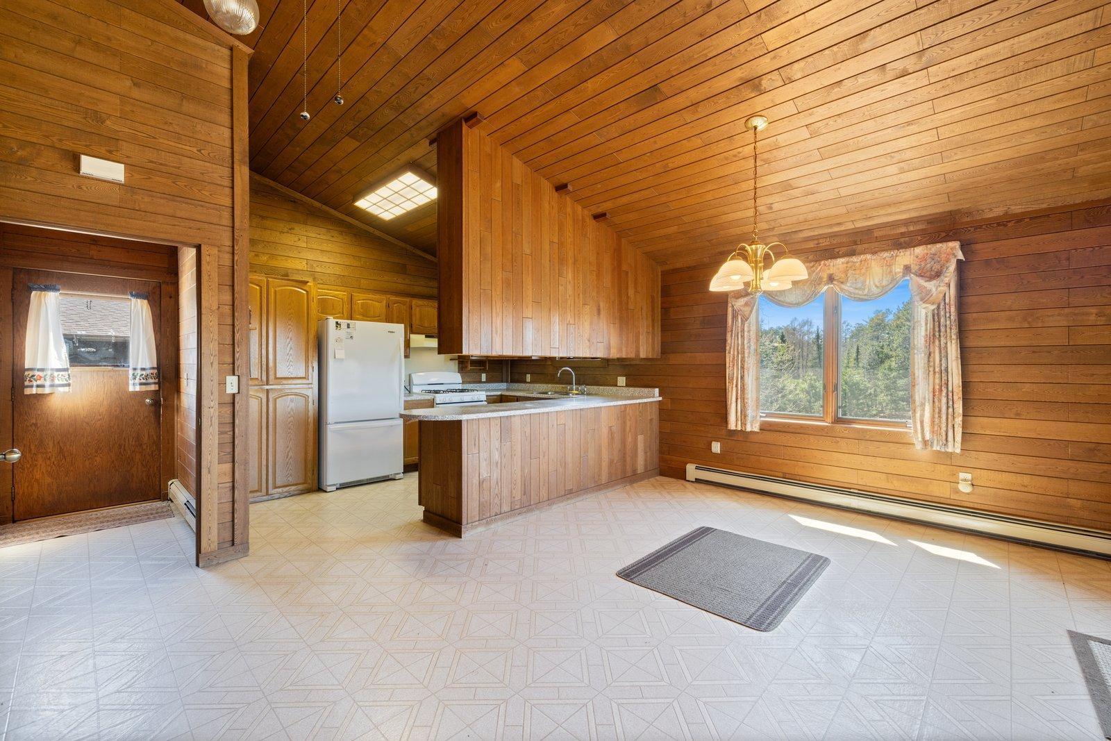 7301 Sand Lake Road, Britt, Minnesota image 11