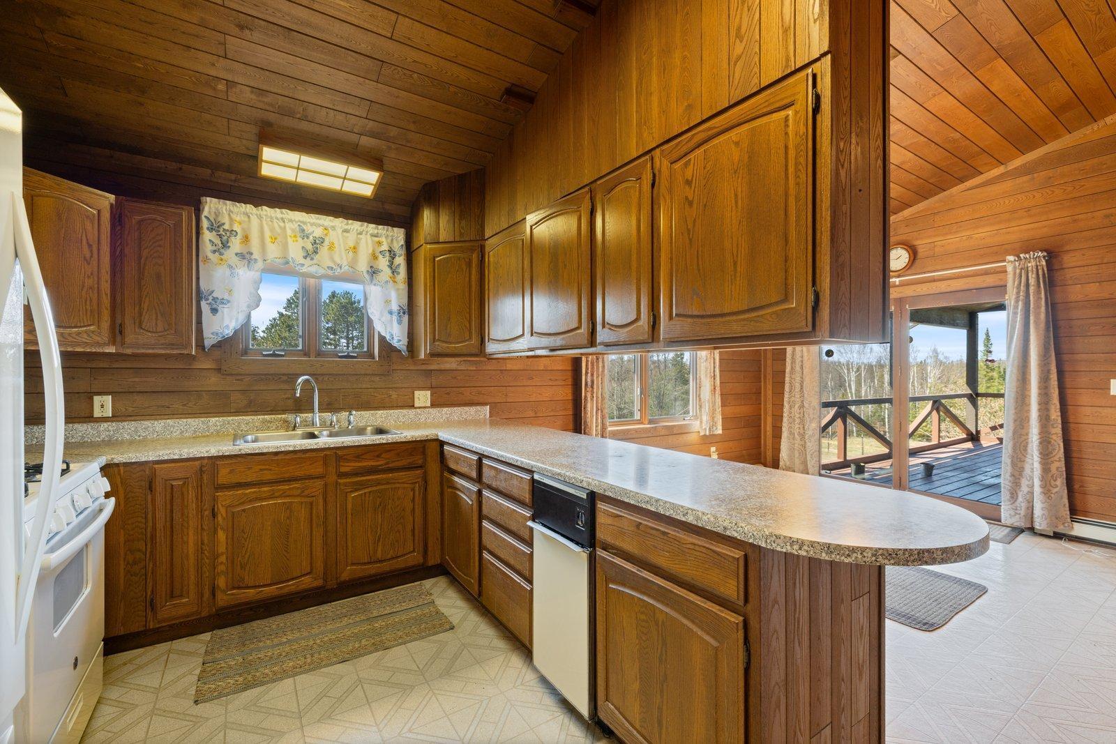 7301 Sand Lake Road, Britt, Minnesota image 9