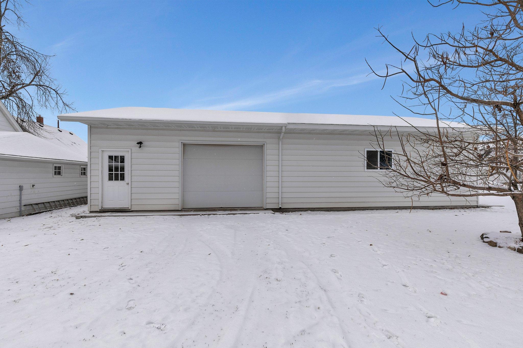 309 2nd Street, Melrose, Minnesota image 3